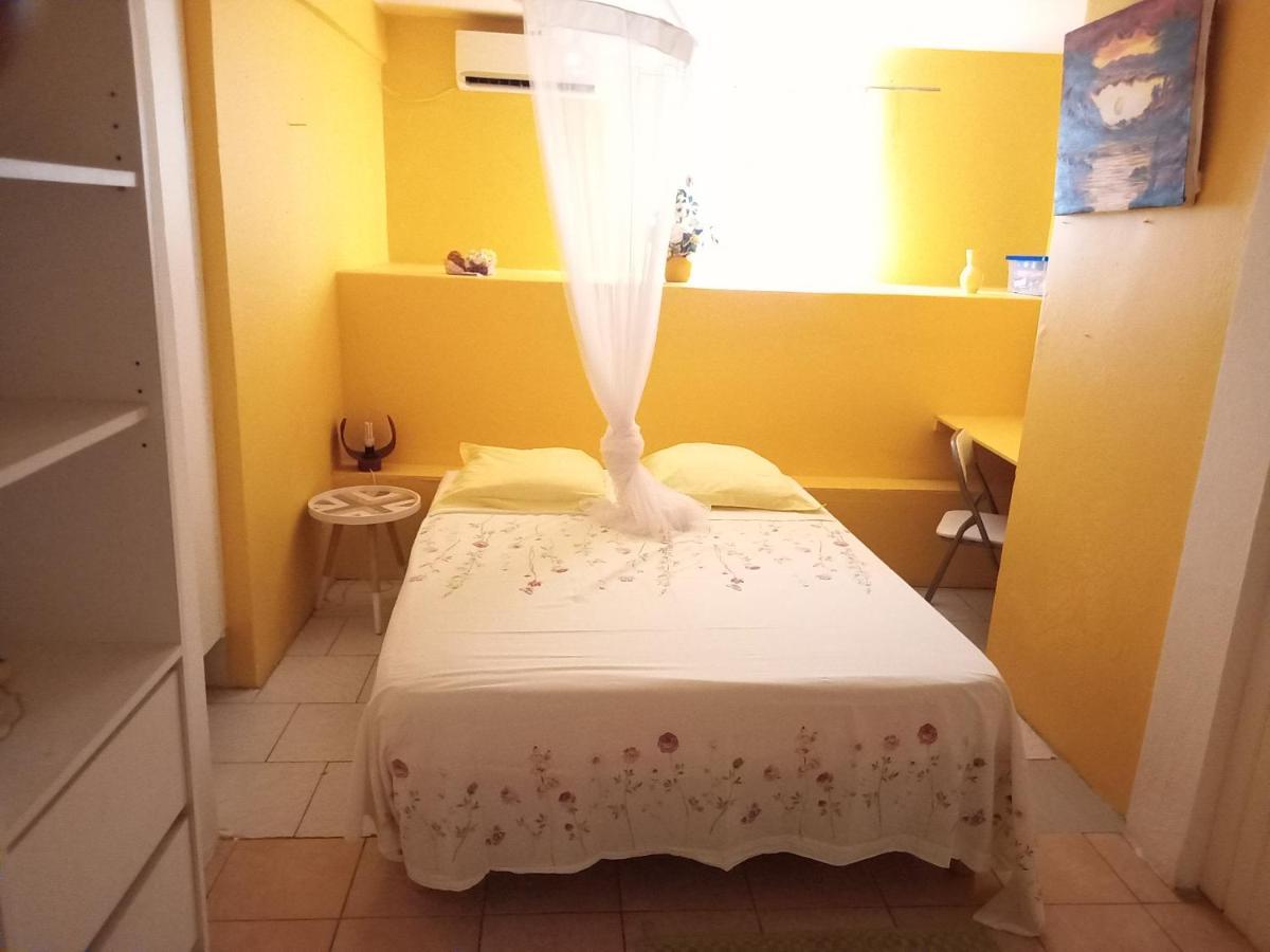 Bel Appartement - Proche Des Plages De Sainte Anne Esterno foto