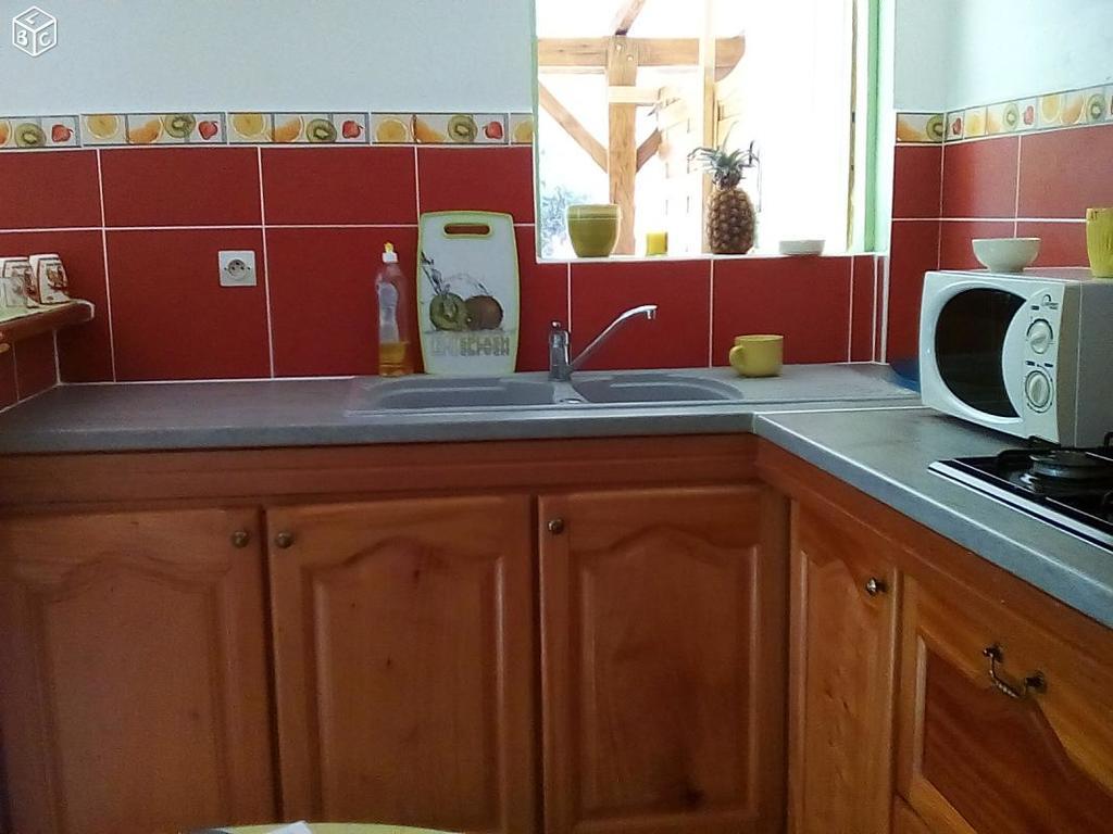 Bel Appartement - Proche Des Plages De Sainte Anne Esterno foto